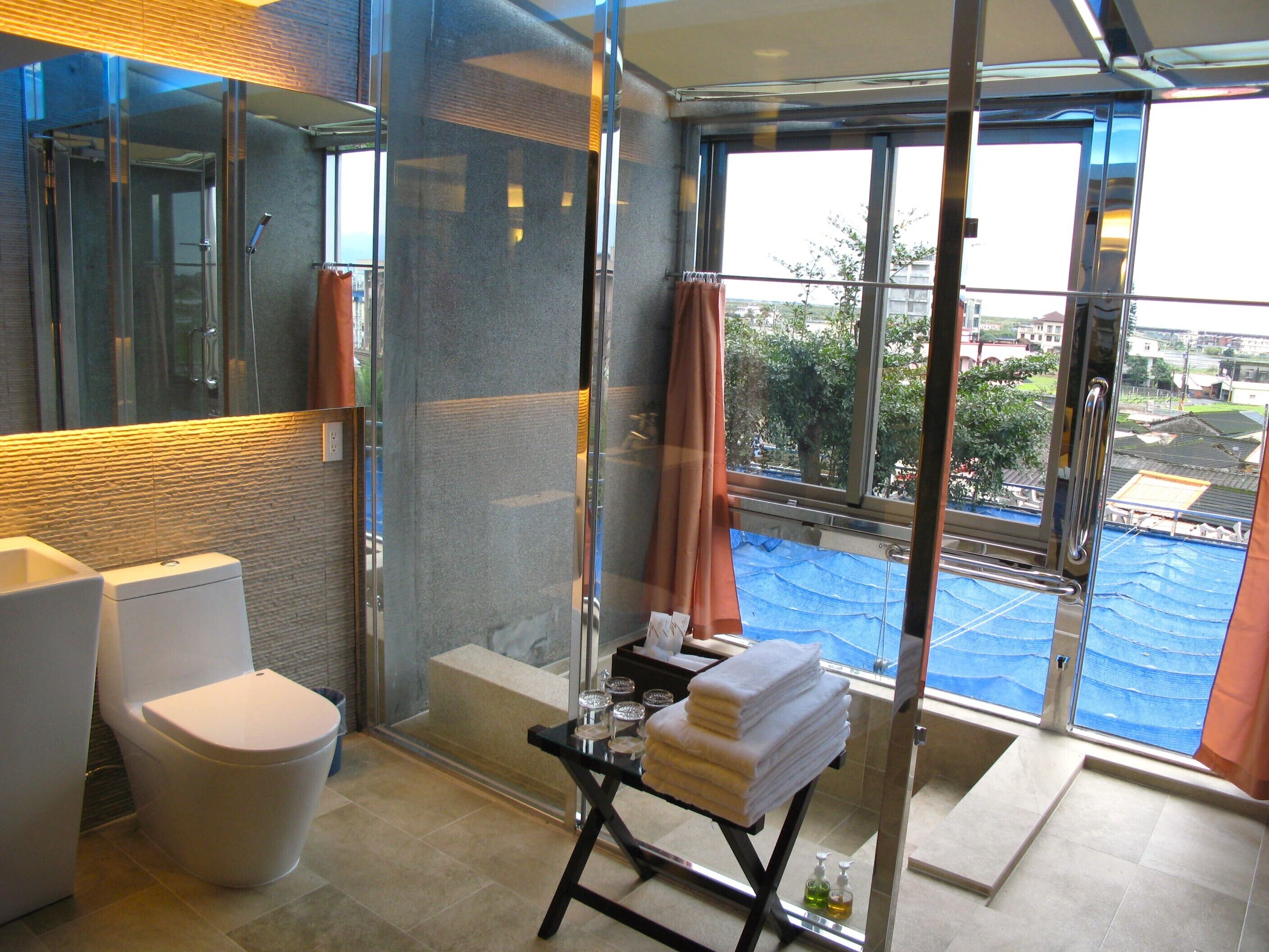 japanese-style double room | bathroom | free toiletries, hair dryer, slippers, electronic bidet