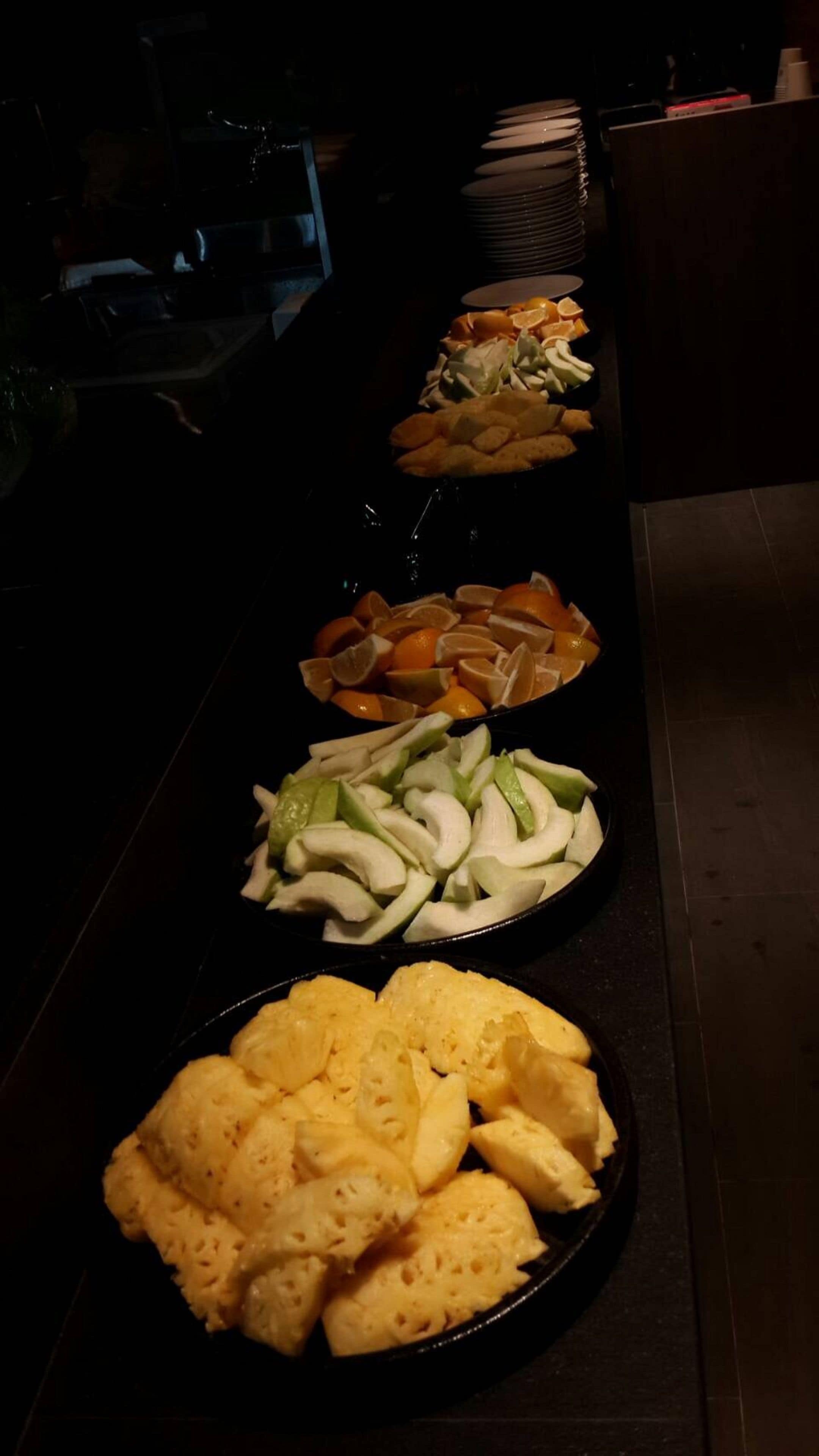 每日付費供應吃到飽自助式早餐