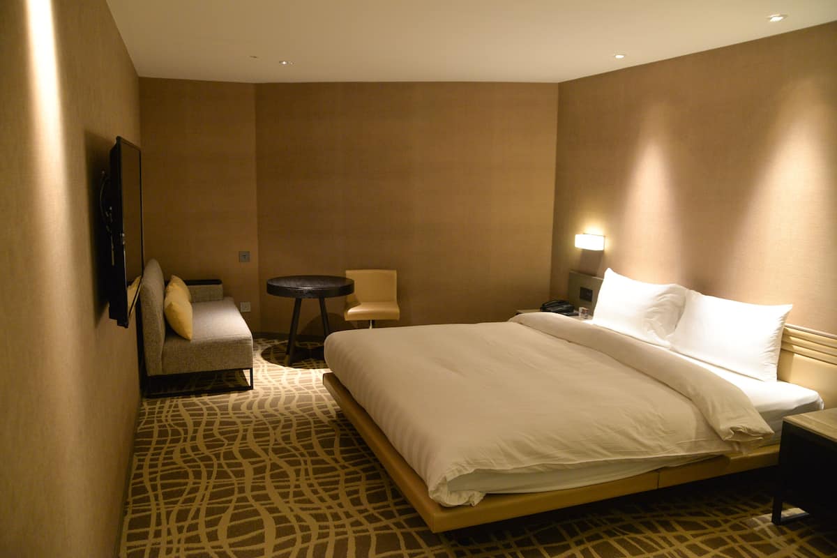 Roupas de cama premium, cofres nos quartos, Wi-Fi de cortesia