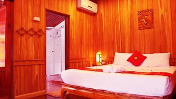 Minibar, in-room safe, blackout drapes, soundproofing