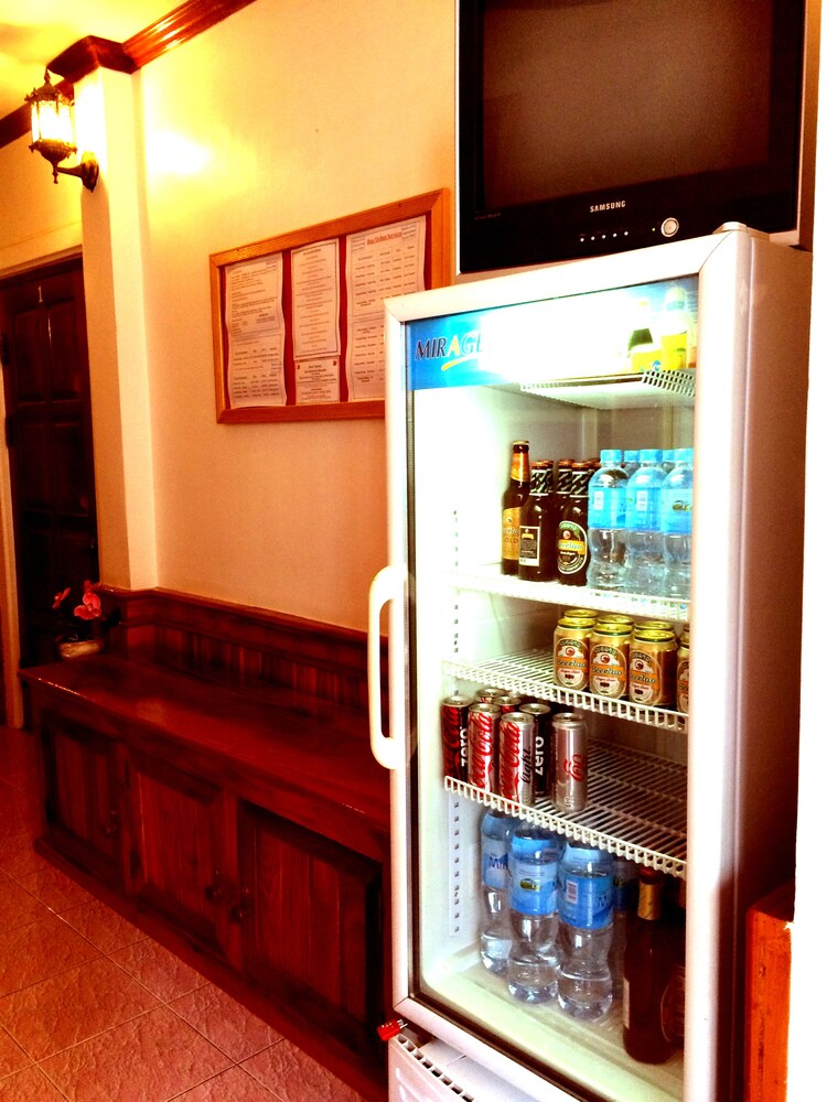 Apple Guesthouse by null