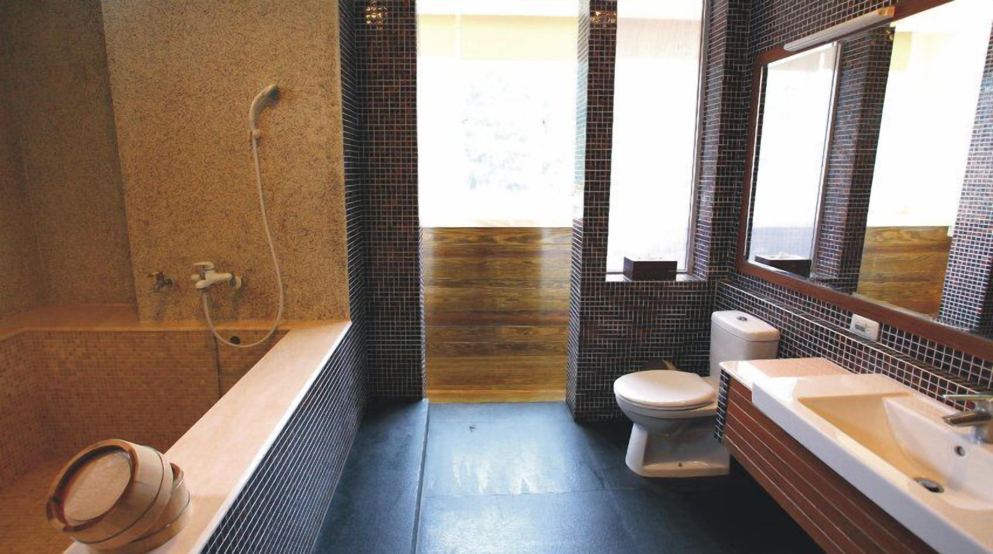 quadruple room (view hot spring) | bathroom | separate bathtub and shower, spring water bathtub, free toiletries