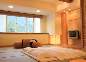 Työpöytä, lisävuoteet