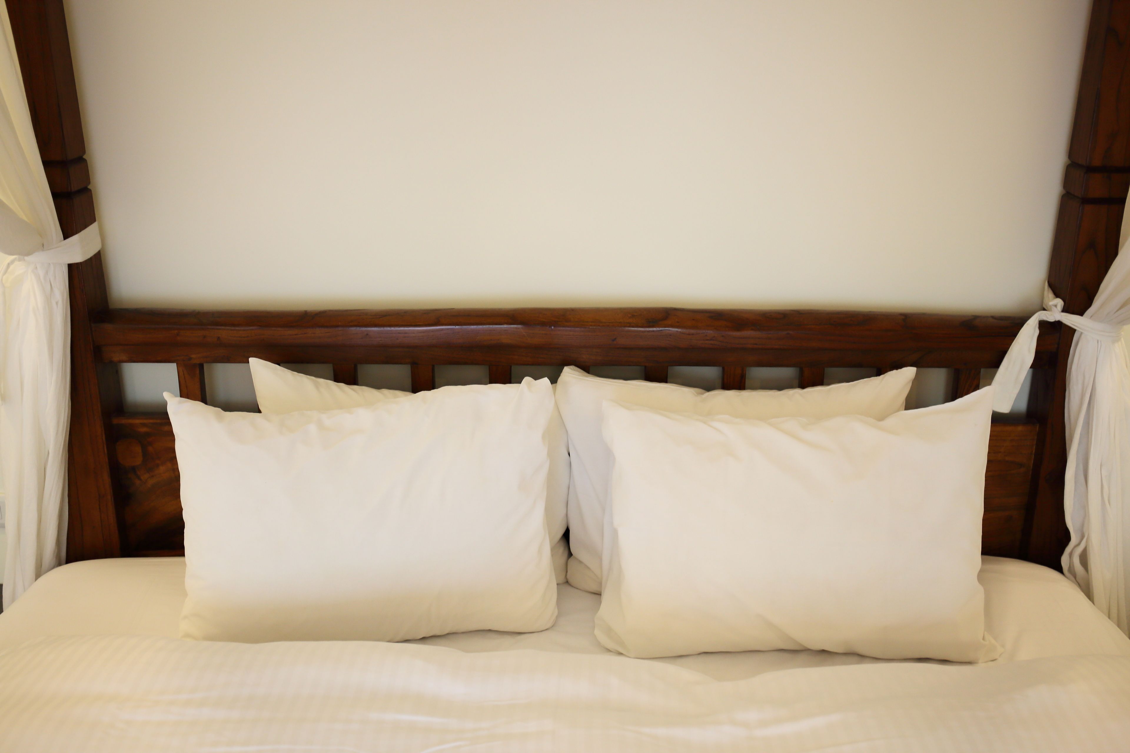 double room (view hot spring) | desk, rollaway beds