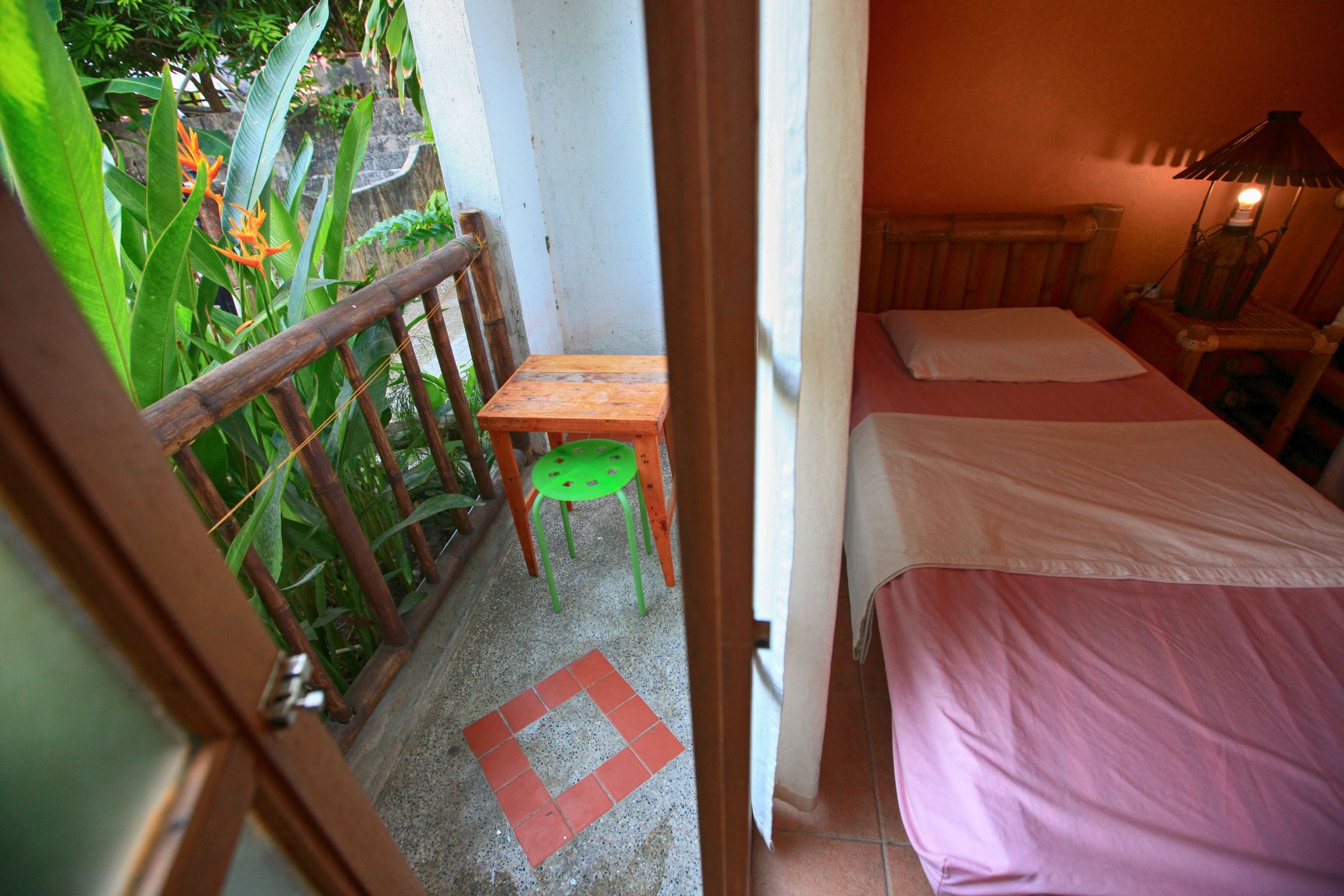 desk, blackout curtains, free wifi, bed sheets