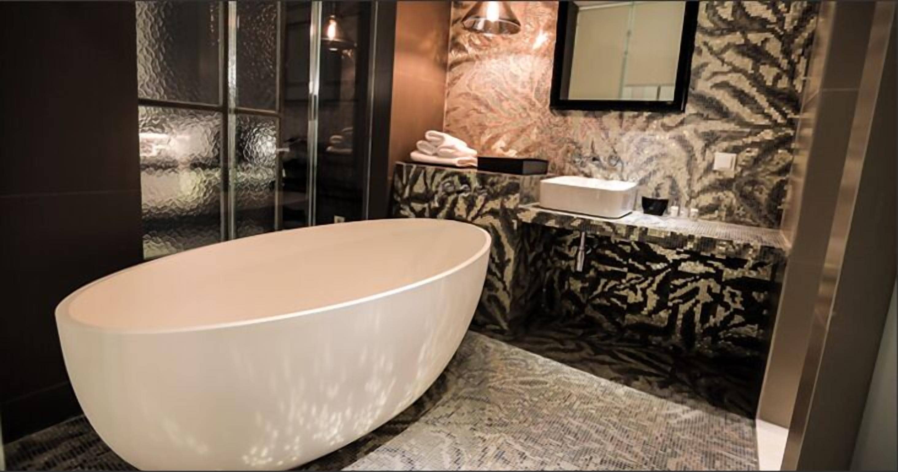 Free toiletries, towels