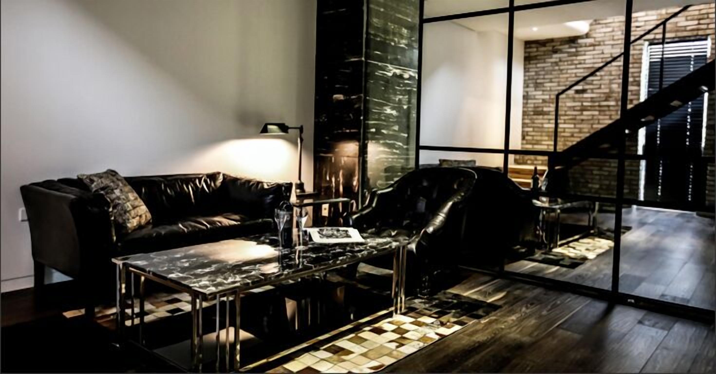 頂層客房 | 客廳 | 平面電視