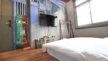 Double Room | Soundproofing, rollaway beds, free WiFi, bed sheets