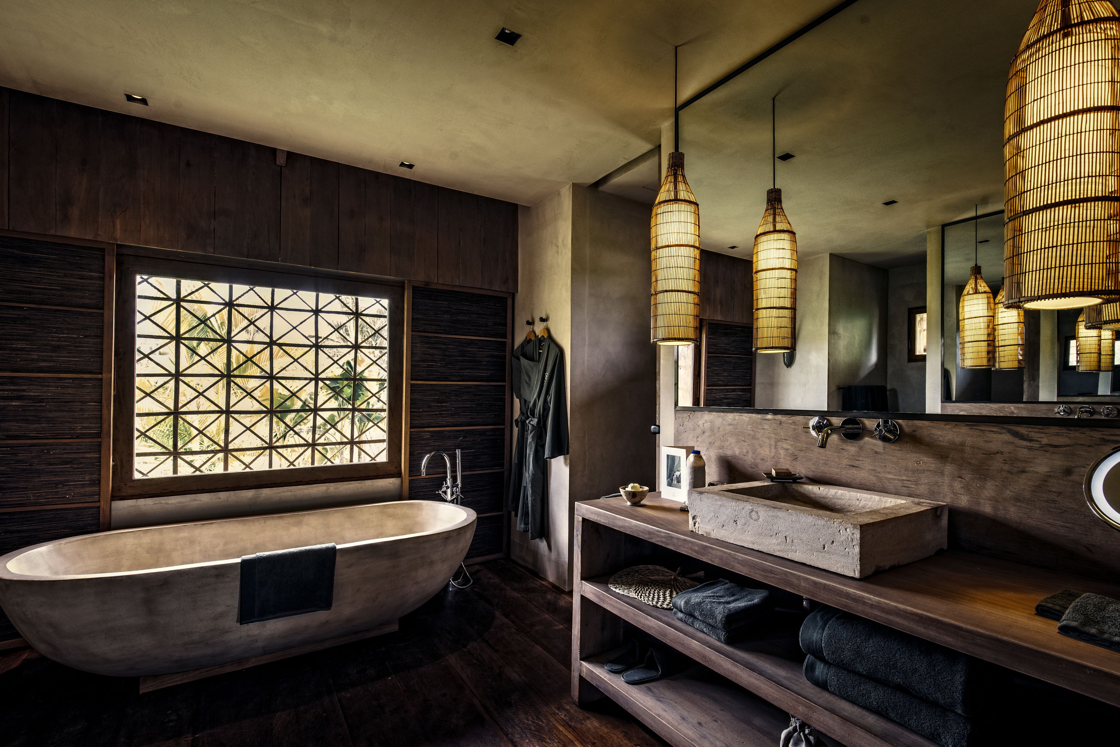 separate bathtub and shower, deep-soaking bathtub, rainfall showerhead