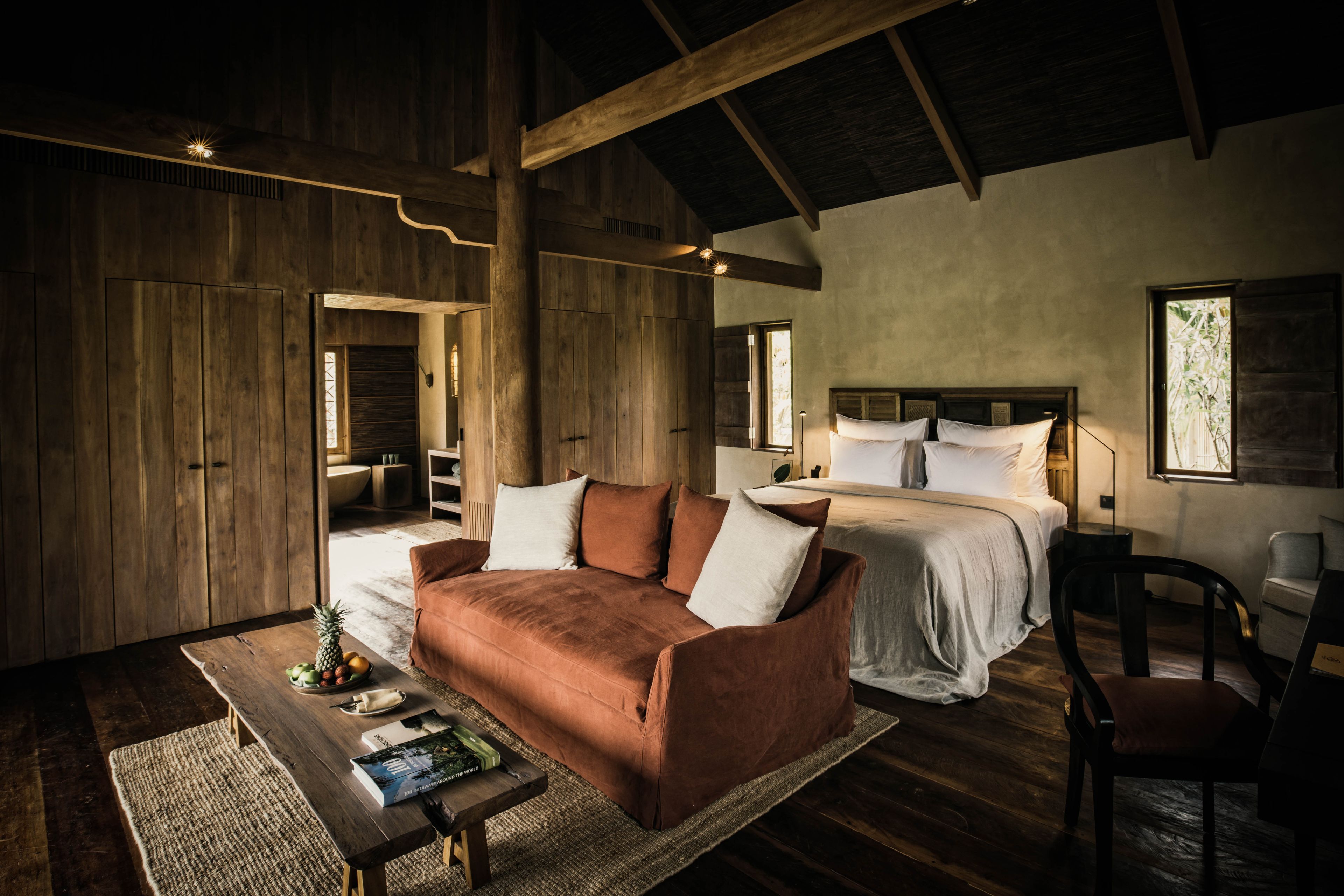 outdoor pool, free pool cabanas, pool umbrellas