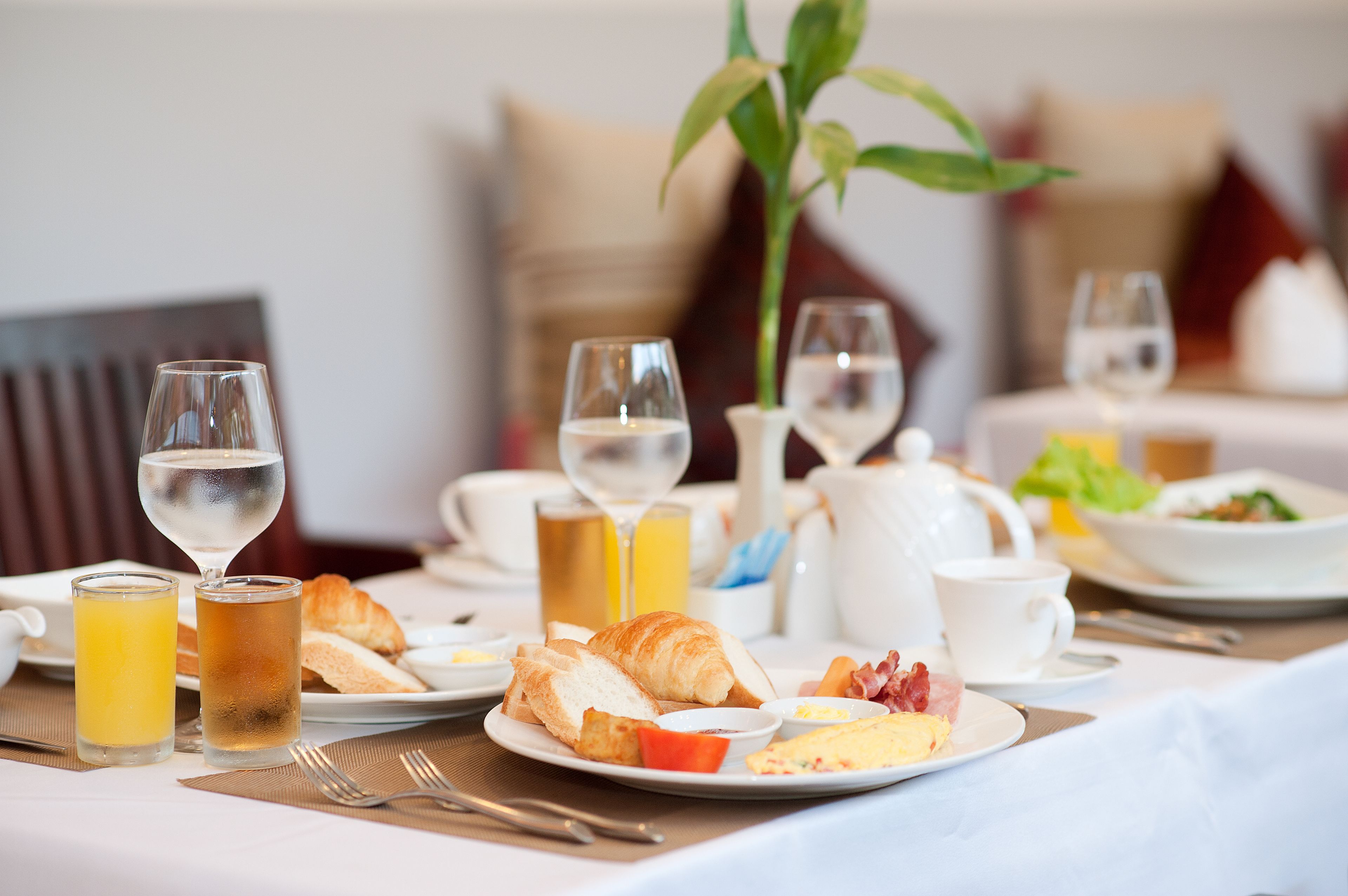 daily local cuisine breakfast (usd 5 per person)