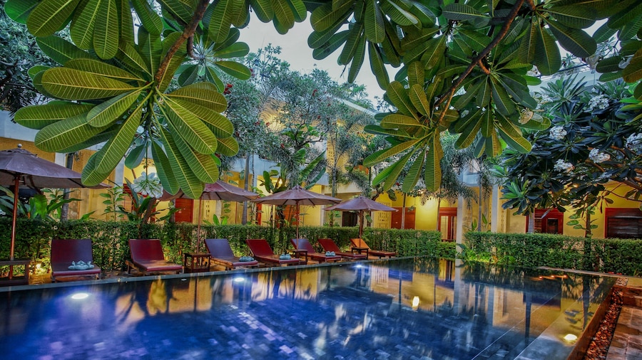 The Moon Residence & Spa