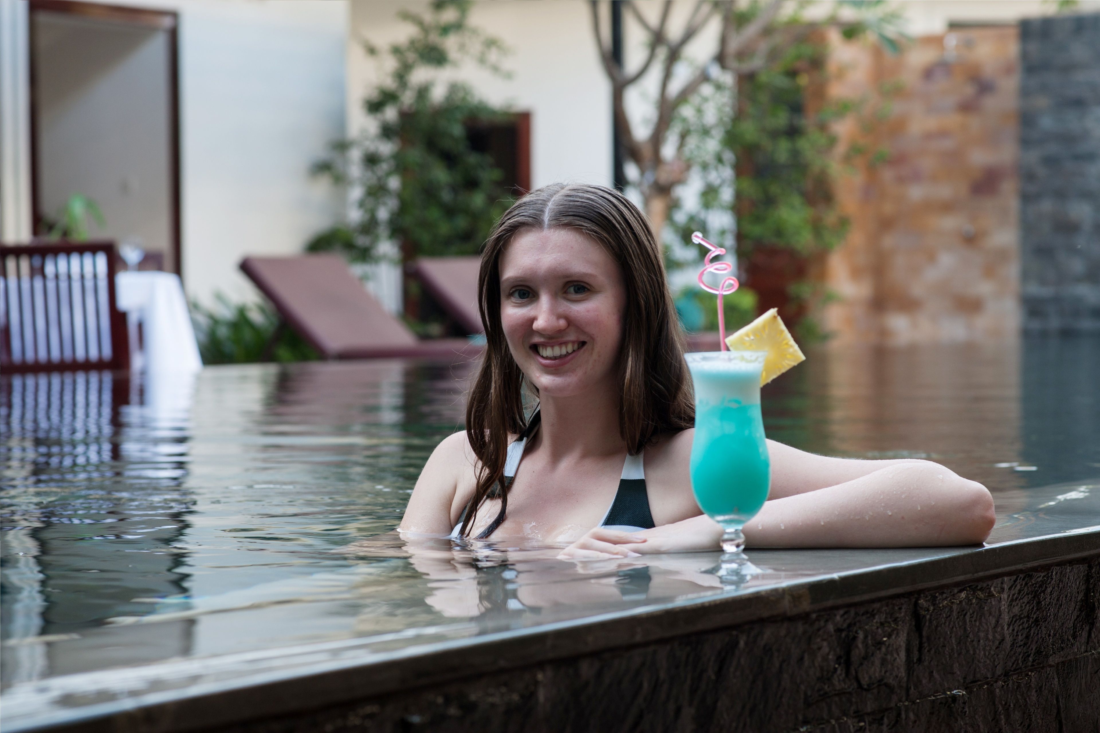 Hồ bơi ngoài trời 