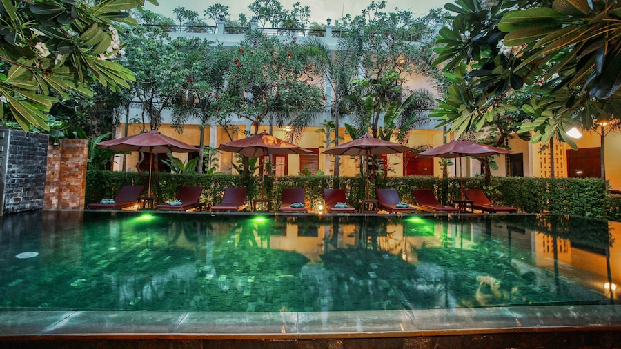 The Moon Residence & Spa