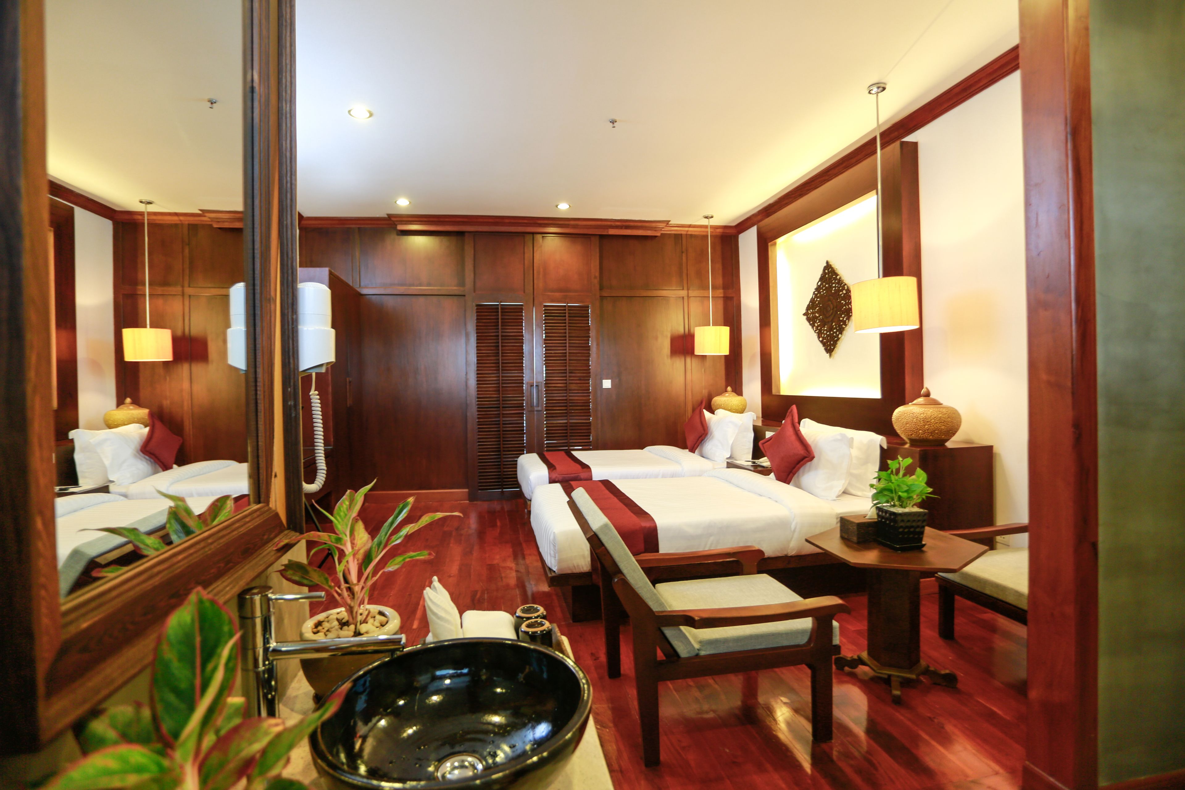 landmark twin with balcony, garden and pool view | 1 bedroom, premium bedding, minibar, in-room safe