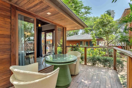 Balcón. The Baga Beach Resort