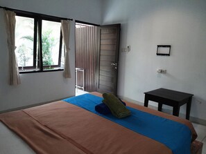 Habitació estàndard, 1 llit doble, vistes a la muntanya | Matalassos de la marca Select Comfort i mobiliari individual