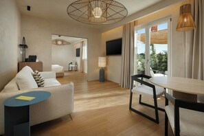 Down comforters, pillowtop beds, minibar, in-room safe