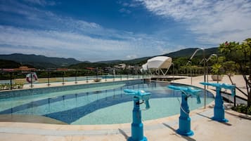 Outdoor pool, sun loungers