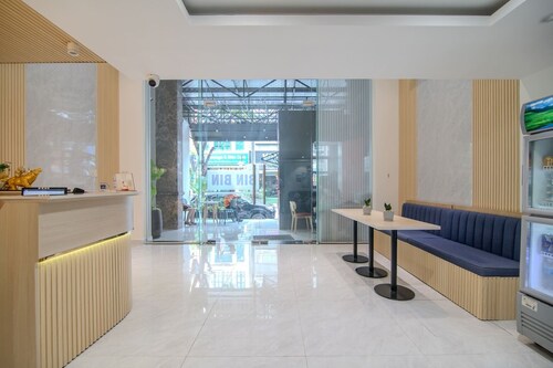 Bin Bin Hotel 6 Near SECC D7