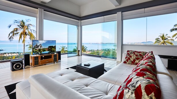 Villa, 3 soverom, privat basseng | Oppholdsrom | Flatskjerm-TV