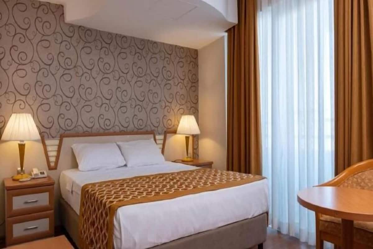 Literie de qualité supérieure, minibar, coffres-forts dans les chambres