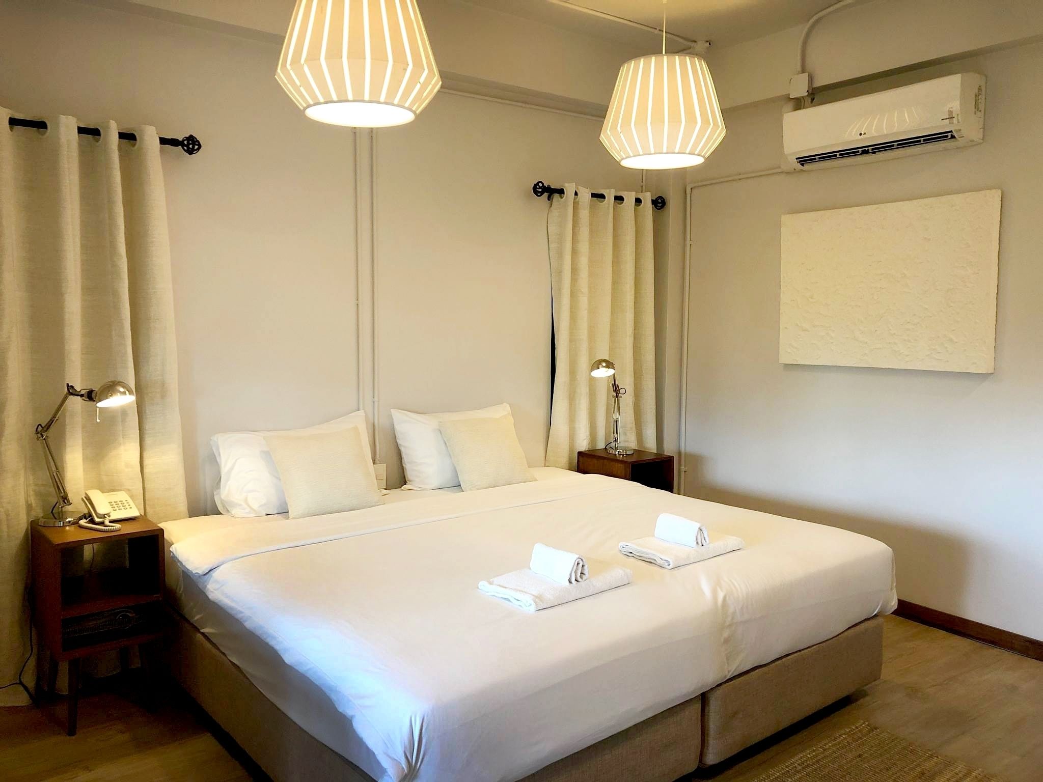 deluxe double room | premium bedding, desk, free wifi