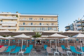 Front of property - Hotel Ostria (Kalamata)
