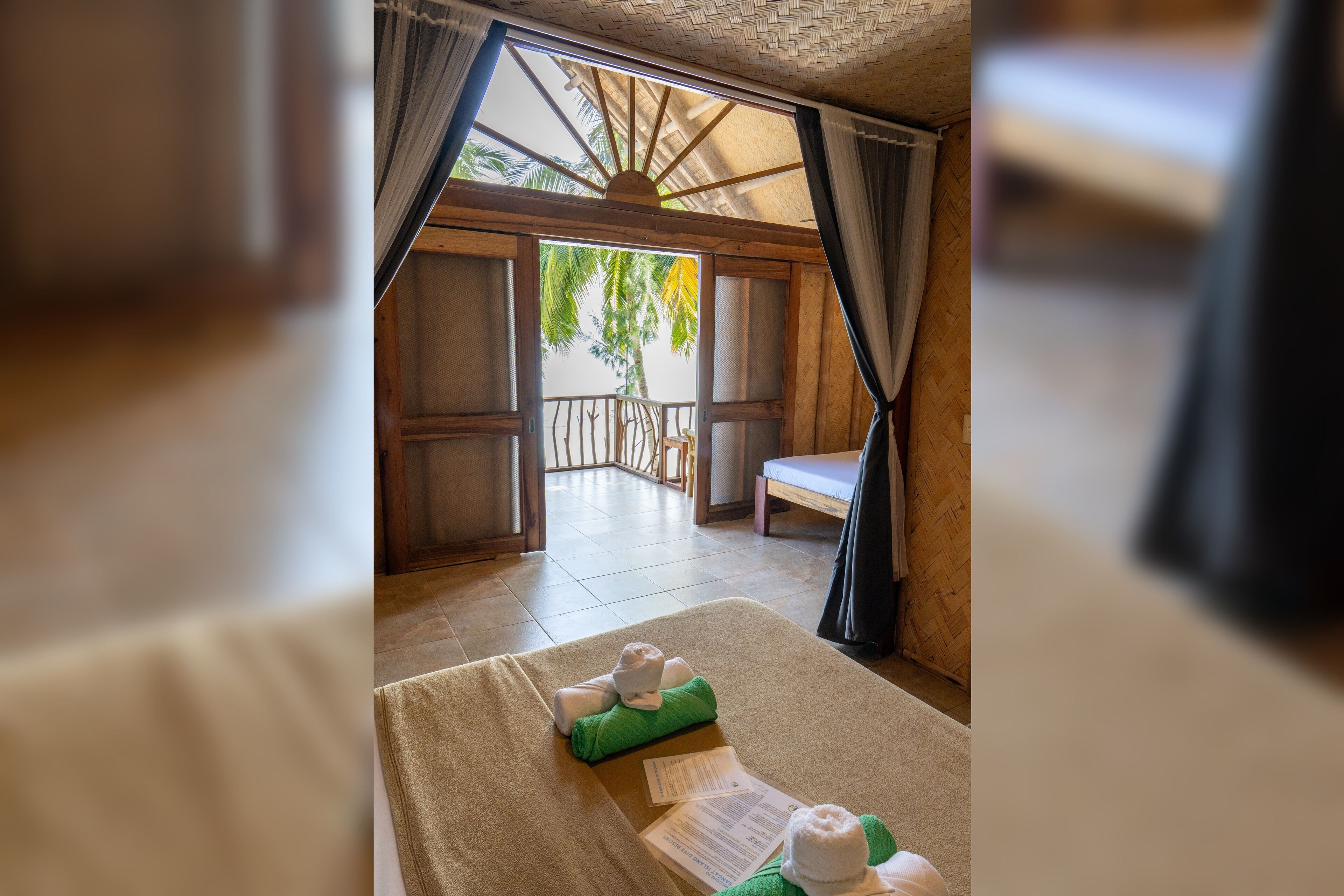 Beachside Chalet with AC | Draps fournis