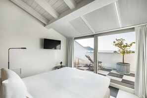 Royal Bay Suite | 1 kamar tidur, seprai premium, minibar, dan brankas