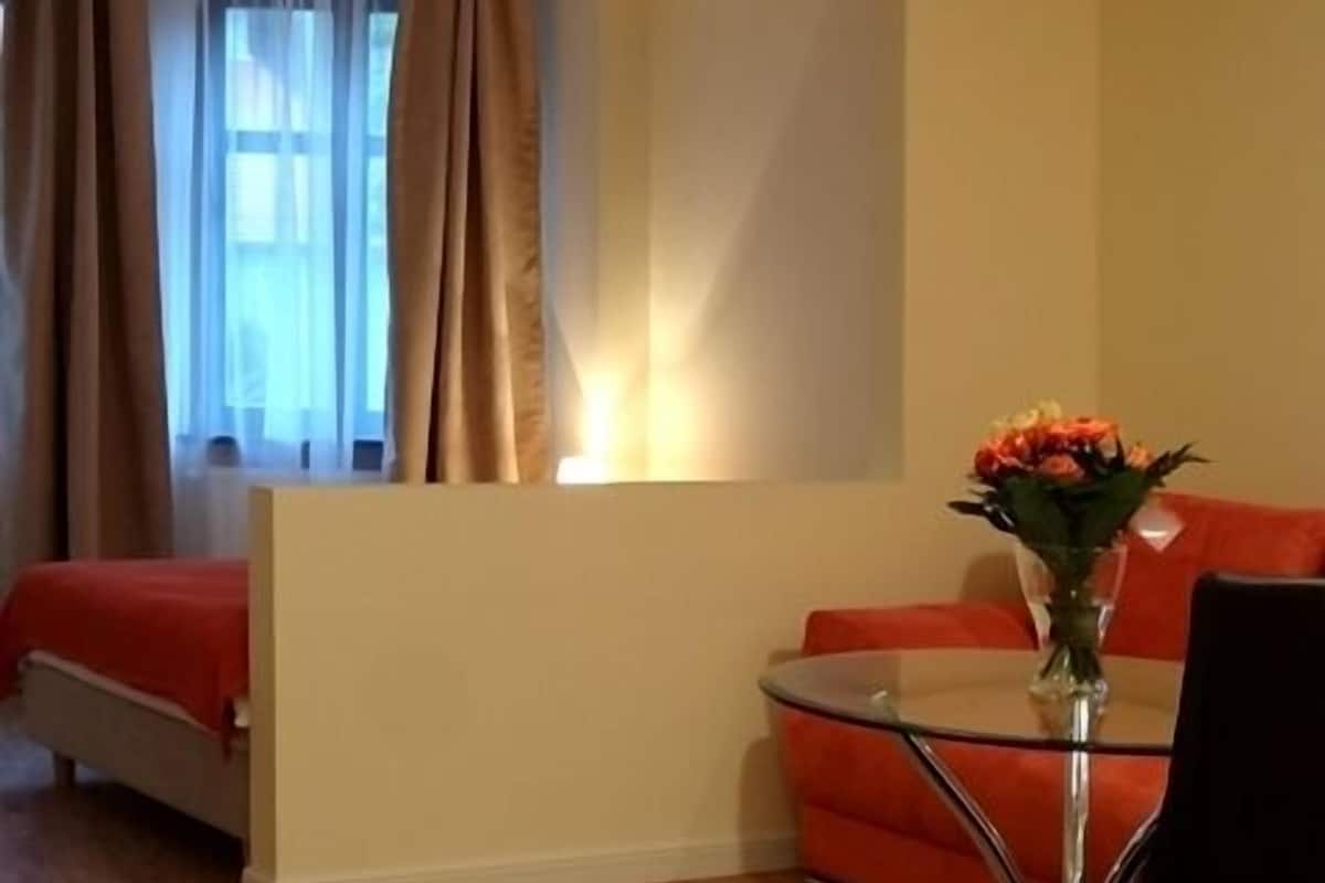 Apartment (Corallo) | 1 bedroom, Egyptian cotton sheets, premium bedding, pillowtop beds