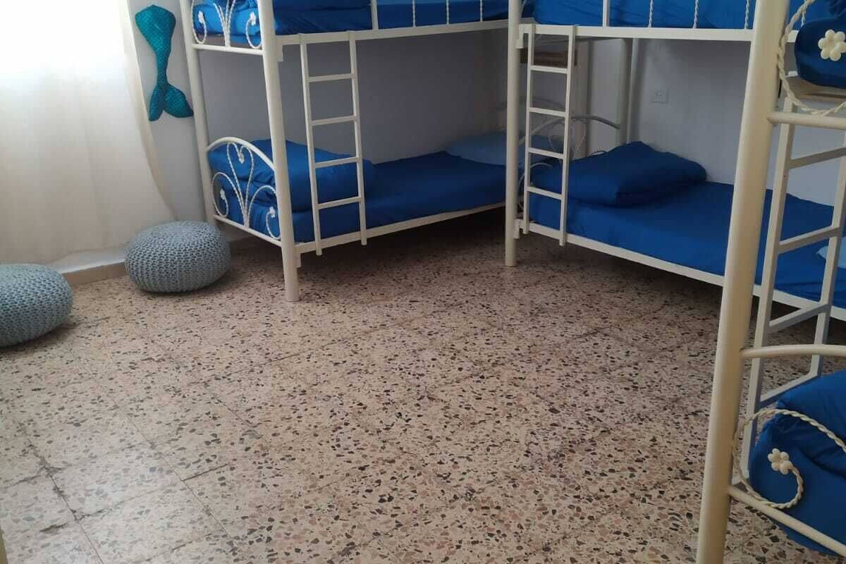 Dormitorio compartido básico, dormitorio mixto, baño compartido (8 people) | Wifi gratis