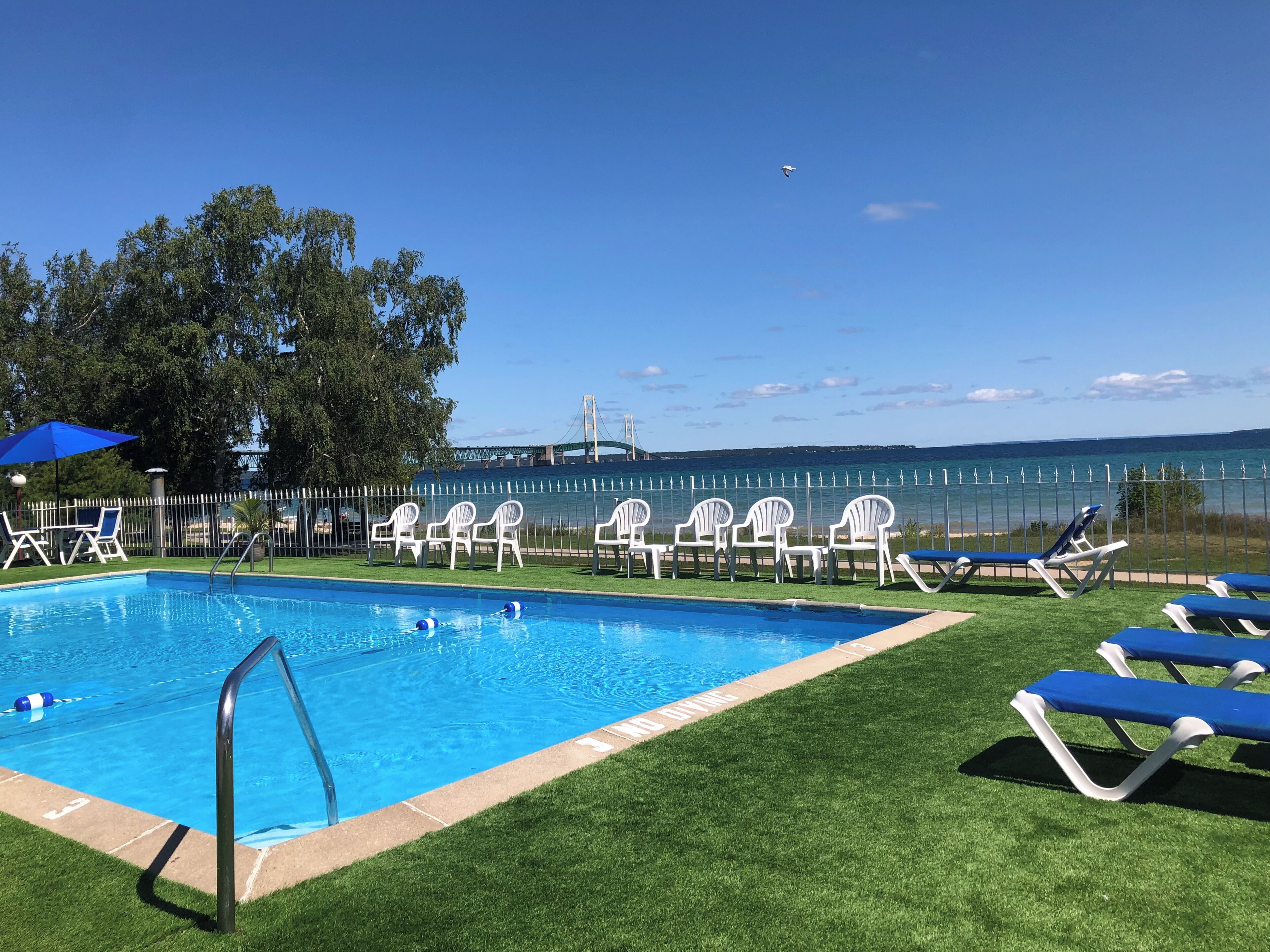 Seasonal outdoor pool, open 9:00 AM to 10 PM, sun loungers