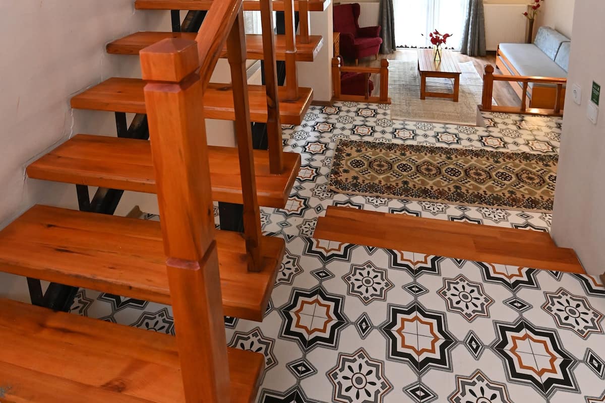 Tip 2 Suite Villa Dupleks | Premium bedding, in-room safe, soundproofing, free WiFi
