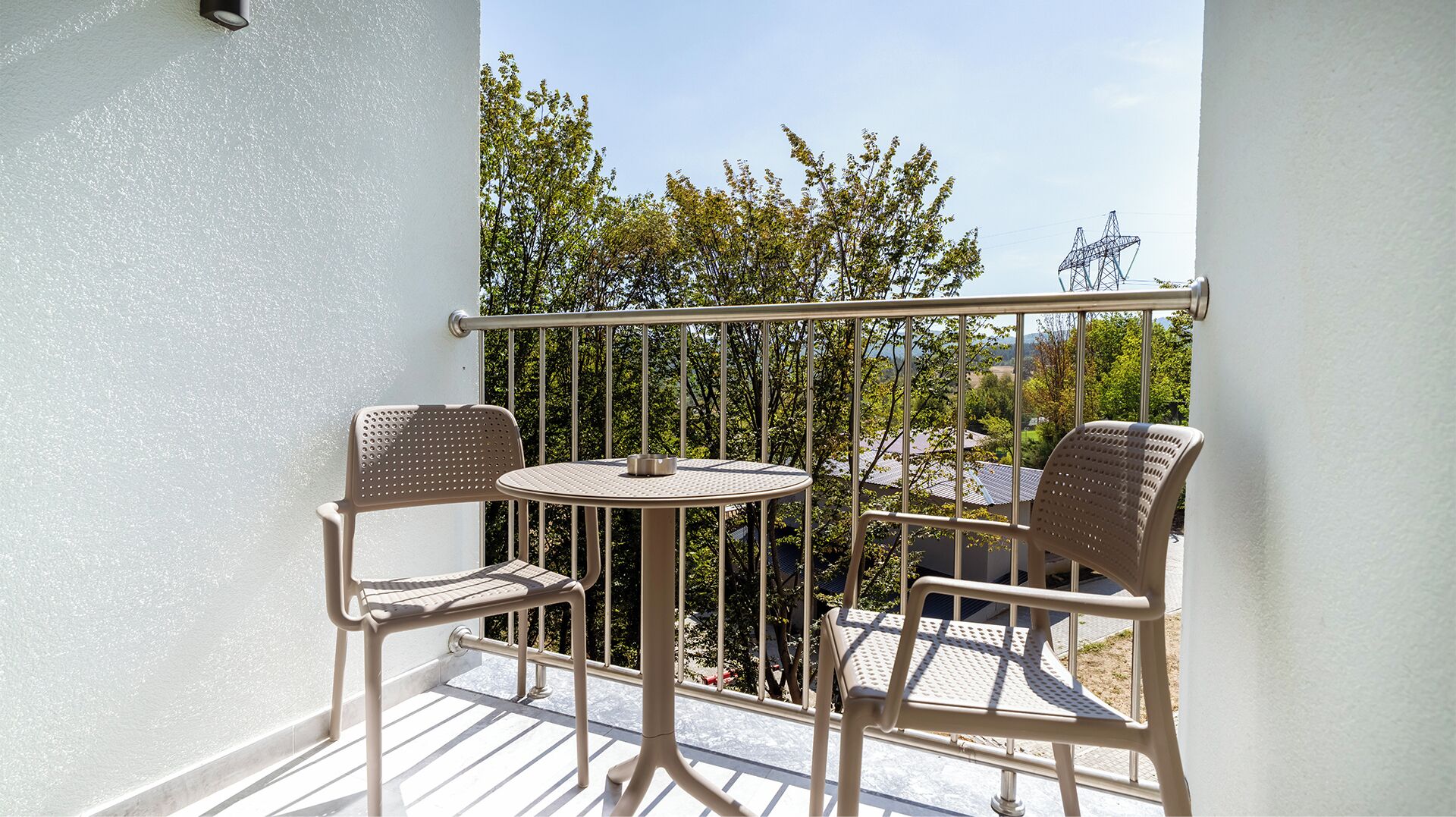 Corner Suite -Main Building | Sengetøy av topp kvalitet, safe på rommet og lydisolert