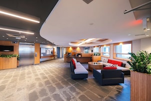 Sala de estar en el lobby