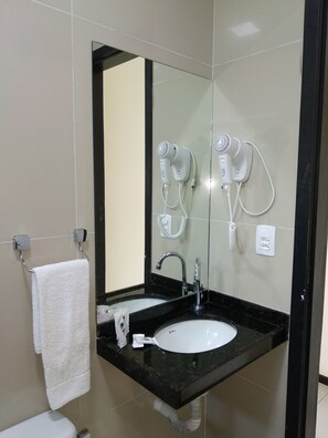 Shower, towels