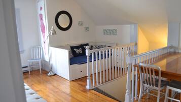 Allston Red House | Living area | Flat-screen TV