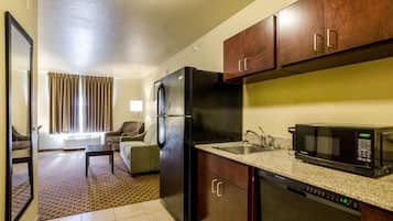 Suite, King Bed with Sleeper Sofa, Non Smoking | Private kitchenette | Fridge, microwave, coffee/tea maker