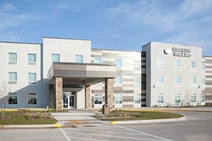 Exterior - Cobblestone Hotel & Suites - Jefferson (Jefferson)