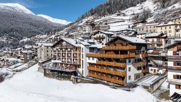 บริเวณภายนอก