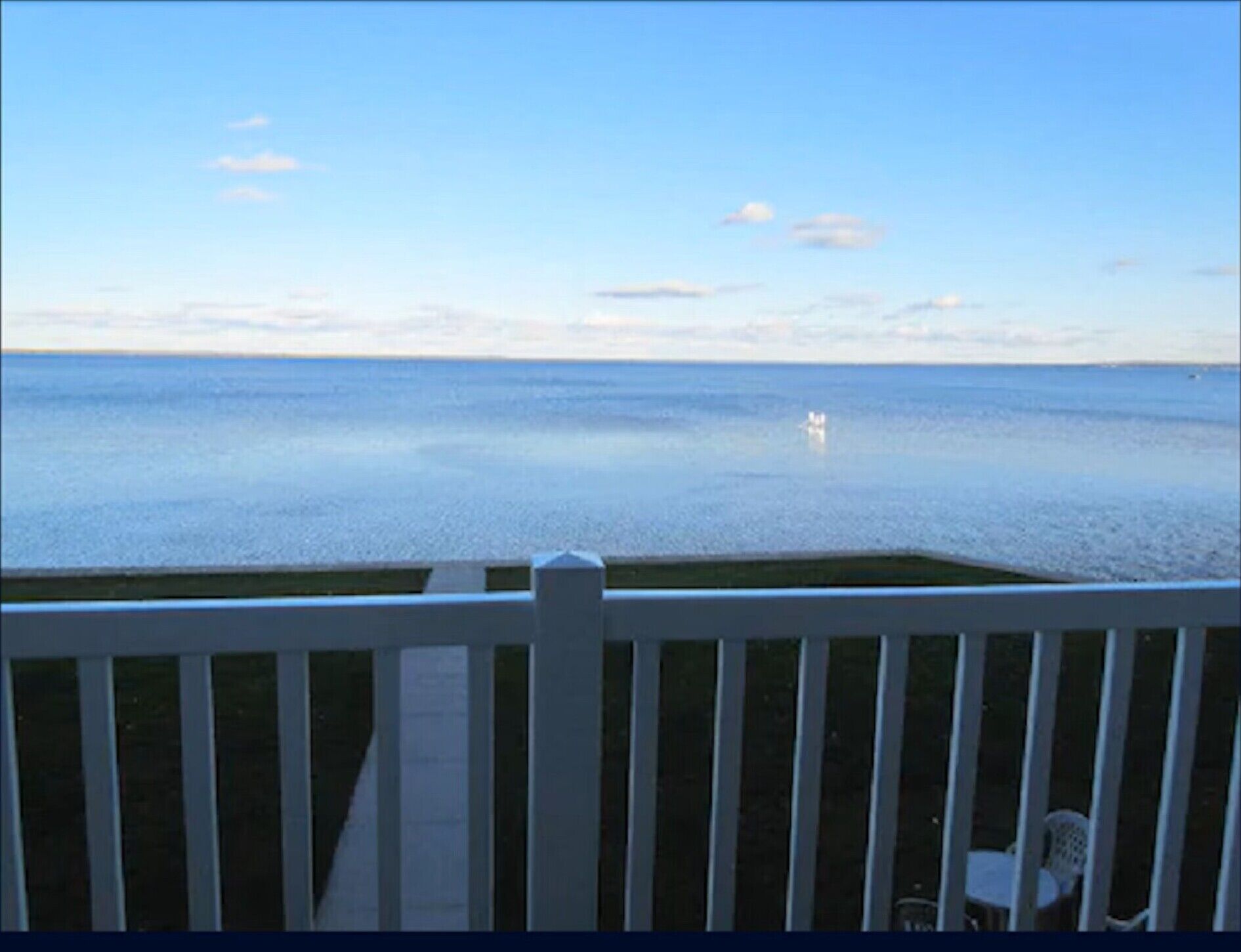 Desk, laptop workspace, iron/ironing board, free WiFi