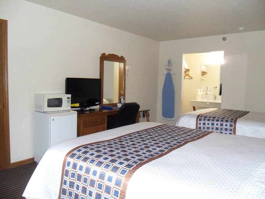 Classic Room, 2 Queen Beds