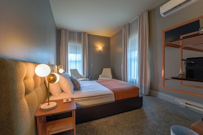 Le Pleasant Hôtel