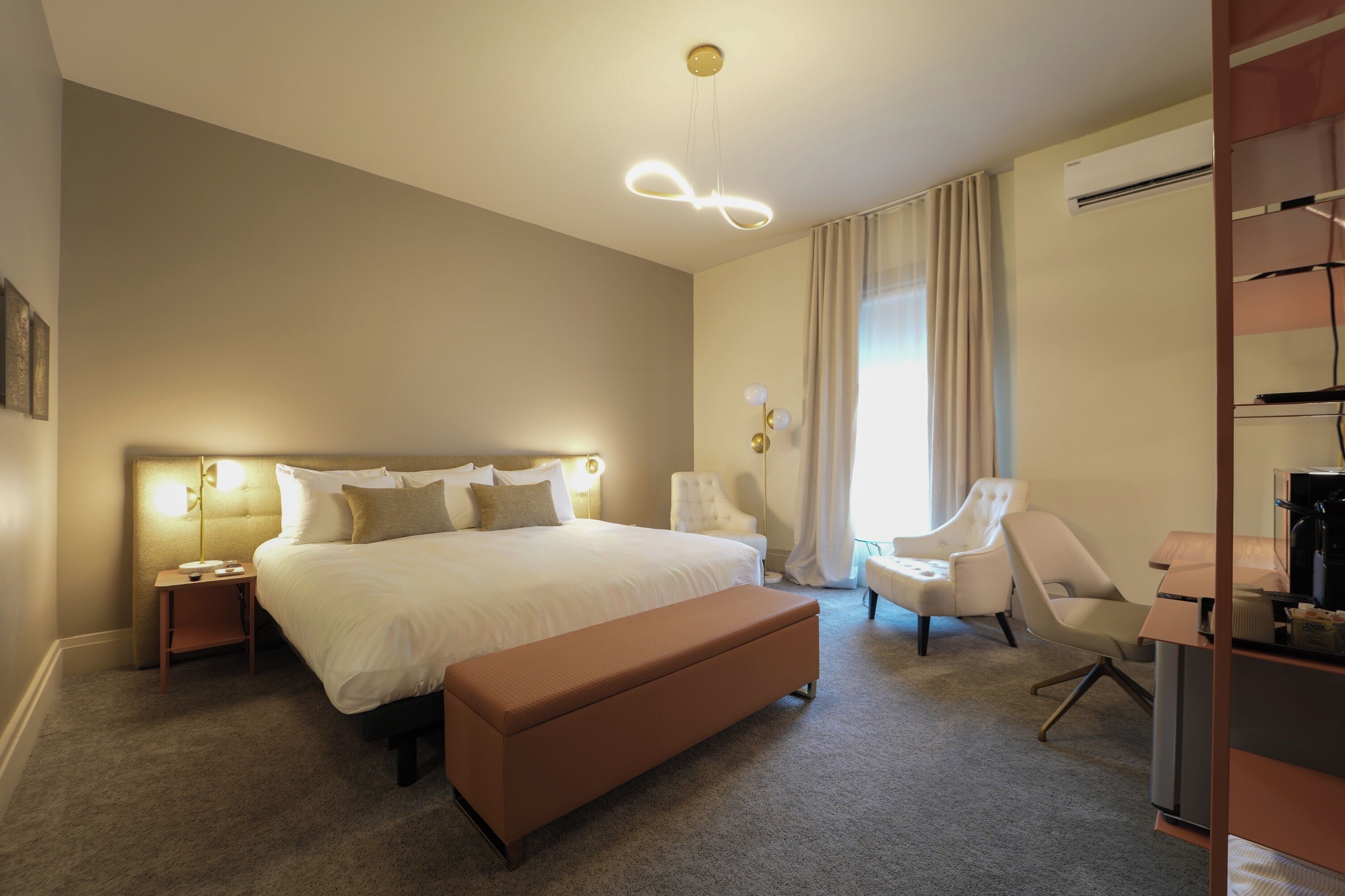 Suite Junior, 1 très grand lit, salle de bains privée