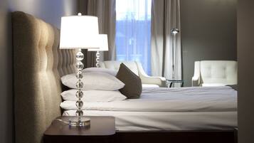 Chambre Supérieure, 1 grand lit, salle de bains privée