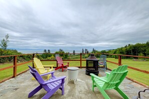 Suite, Ocean View | Water view - Gordon's Beach Farm Stay (Juan de Fuca Electoral Area)