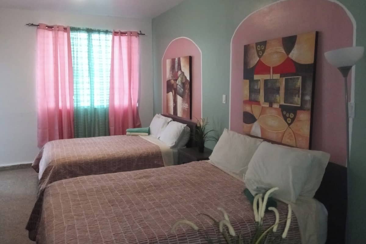 Suíte estúdio família | 1 quarto, cortinas blackout, Wi-Fi de cortesia, roupa de cama