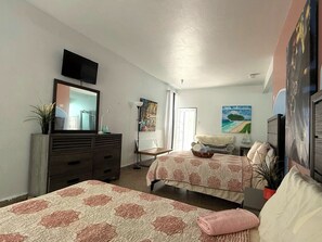 Family Studio Suite | 1 bedroom, down comforters, blackout drapes, free WiFi - Star of the Olympus (San Juan)