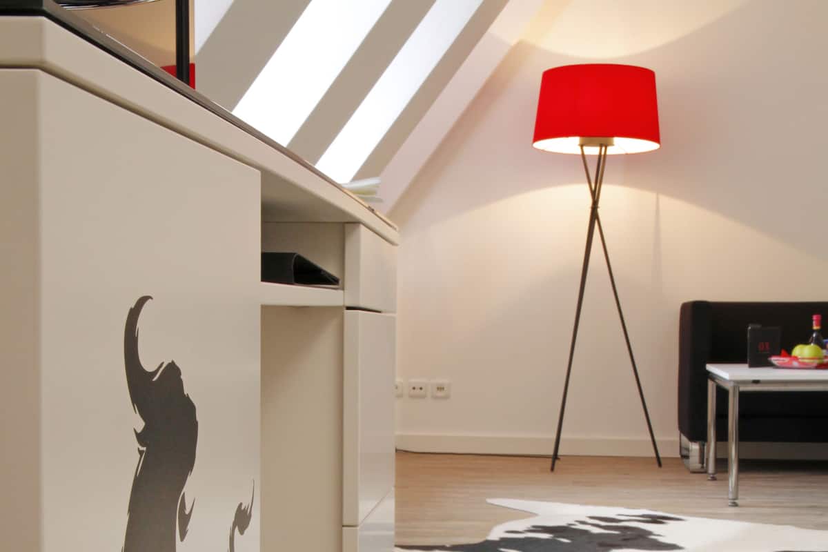 In-room business centre